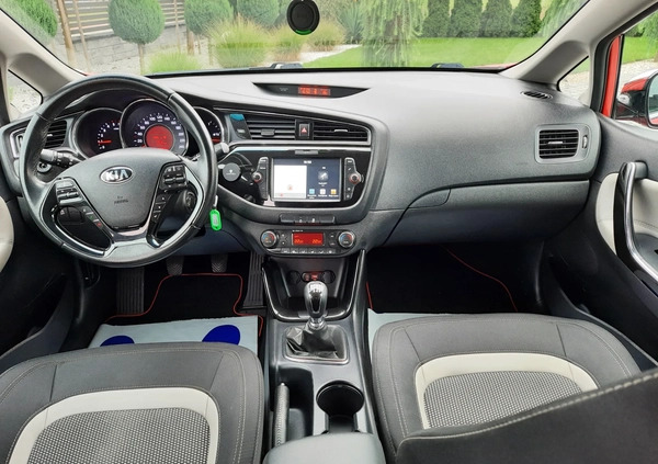 Kia Ceed cena 47800 przebieg: 175000, rok produkcji 2018 z Gliwice małe 466